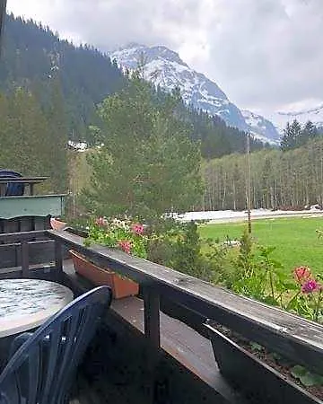 Norishuette Bed & Breakfast 3*